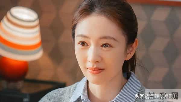 四喜：直到玉镯戴在小三手上，才明白，何丽华为何被气到住院