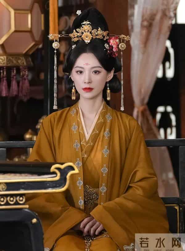 《唐诡3》奴娇出场惊艳众人，这才是古装剧“头牌”该有的样子