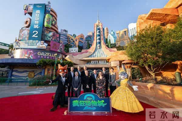 《疯狂动物城2》中国首映 费翔王安宇谈配音体验