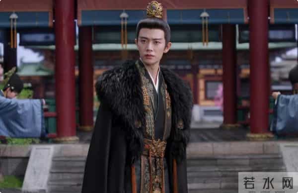 《凤凰台上》群像:任嘉伦帅翻,彭小苒迷人,赵柯霸气,鹤男清秀