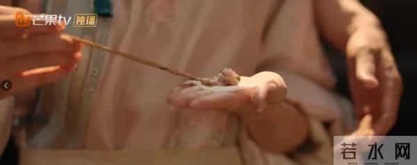 新剧《还珠》播放量超1亿，女主跟紫薇坦白，她的身份就是金锁