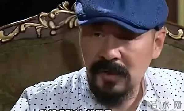 这三个人同样演曹操：一个戏剧脸谱化，一个搞笑人性化，一个多疑