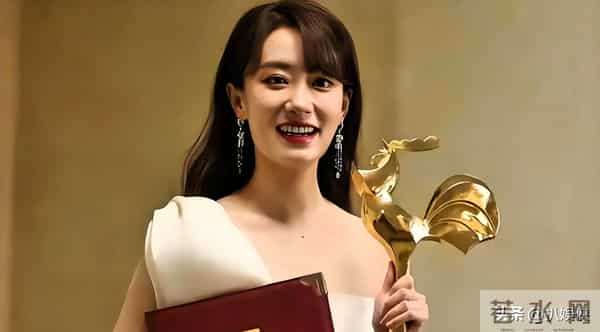 张艺谋也没想到，金鸡奖结束的第二天，他就被扒了一个底朝天