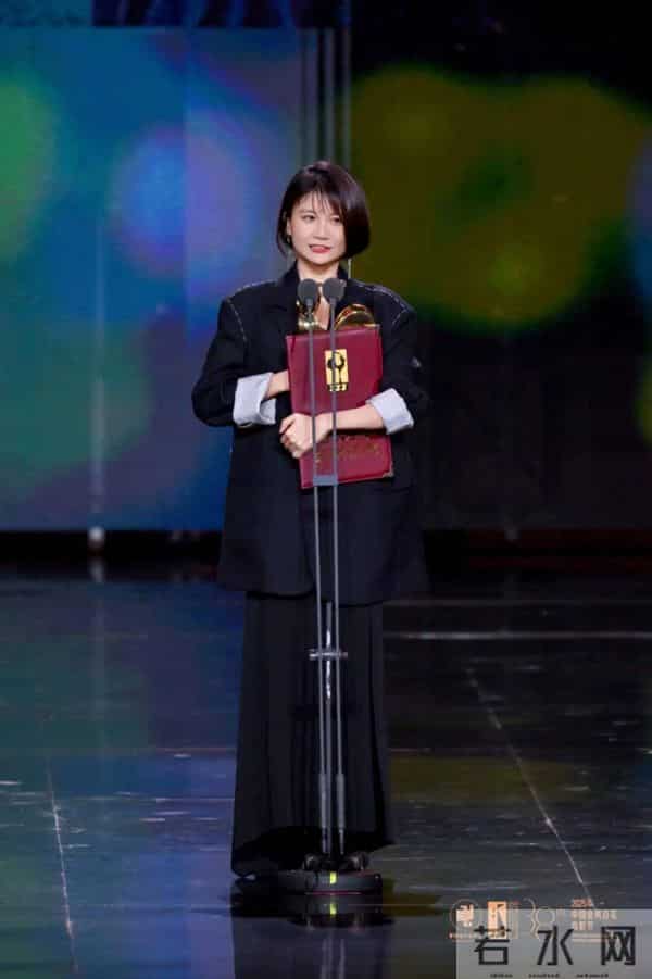 湖北长江电影集团出品4部影片斩获金鸡奖