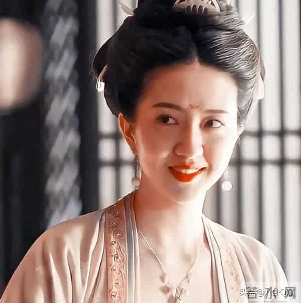 演完《藏海传》演《唐诡3》，换个角色认不出，内娱又多位剧抛脸