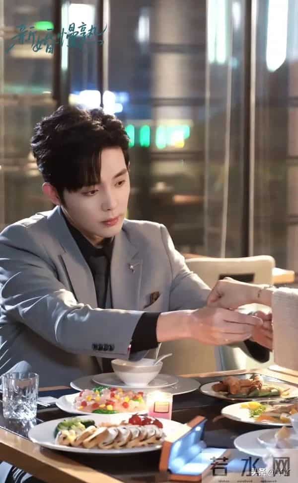 先婚后爱卷成这样?《新婚慢熟》凭什么封神,成年人的爱情太戳心