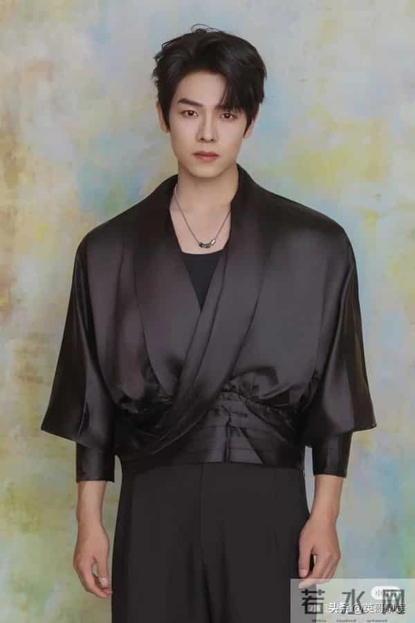 短剧一哥易主,十大男神重新洗牌,何健麒强势回归,王皓祯成黑马