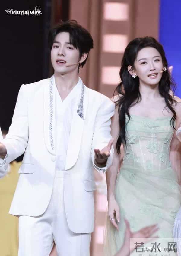 红果演员人气榜再次刷新！陈添祥热度减退，“四朵金花”已成常客