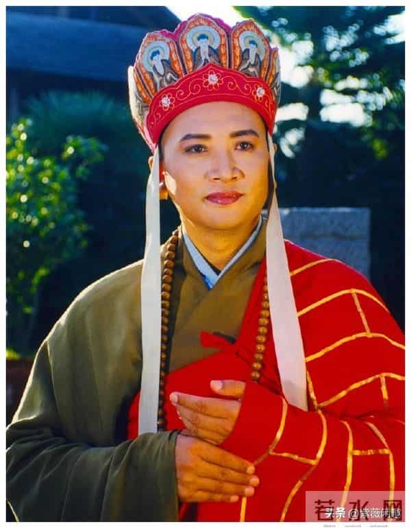 一周吃透唐僧！迟重瑞揭秘西游幕后为演好和尚，真在庙里吃素打坐