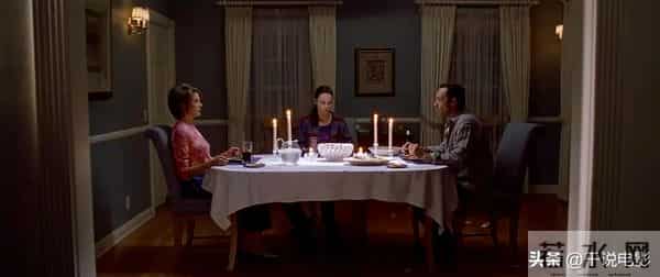 电影导读｜美国丽人｜美国梦另类解构，探讨美国式的美好是什么