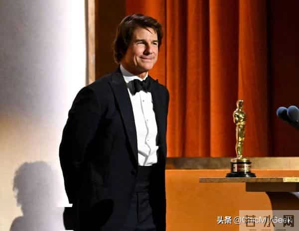 63岁汤姆·克鲁斯获奥斯卡终身成就奖，从影44年首座小金人！