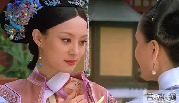 为什么崔槿汐敢和瓜六吵架？华妃降为答应为什么也敢和瓜六吵架？