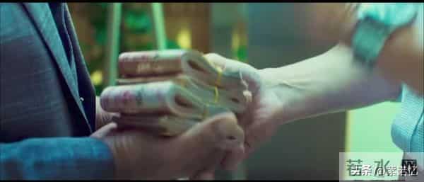 四大影帝同台飙戏，关键这片尺度这么大竟然能过审，太令人惊讶了