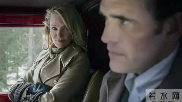 戛纳百余人中途退场！这部“禁片级”大作，67岁帕金森名导太生猛