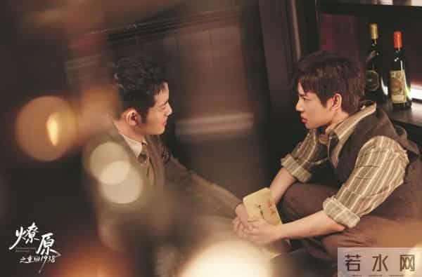 短剧100问 - 抗战题材微短剧掀观看热潮，如何以小体量激活新表达？