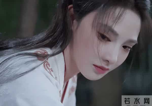 《凤凰台上》群像:任嘉伦帅翻,彭小苒迷人,赵柯霸气,鹤男清秀