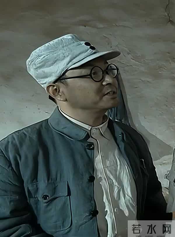 《亮剑》旅长后期没有去世，他会帮落难的李云龙吗？