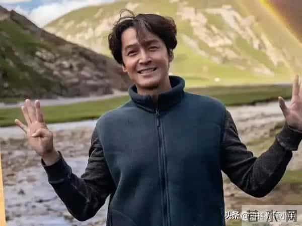 60位戏骨炸屏《奇迹》！奋斗史诗太戳泪！小人物大时代的缩写！
