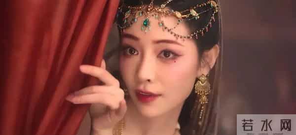 刺客顶着一张死人脸闯入皇宫！这剧开局即高能，豆瓣开分8.1