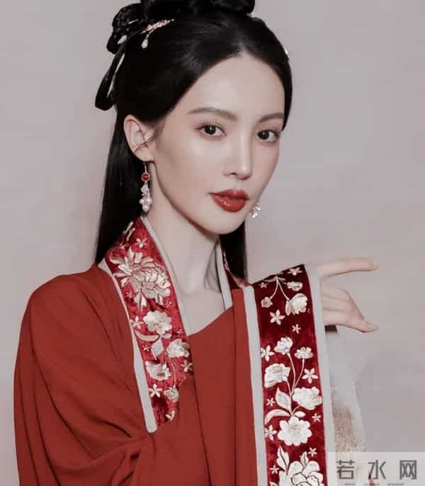 《庆余年》叶灵儿：因为二皇子谋反失败自杀，导致最终成为寡妇