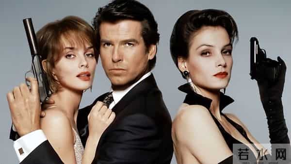 从《黄金眼》到《皇家赌场》：一位导演如何两次改写007