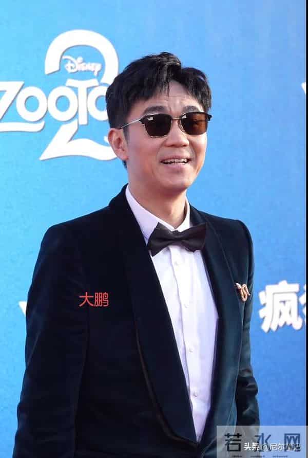 疯狂动物城2首映礼：费翔发福显油腻，大鹏一脸褶，金晨干干瘪瘪