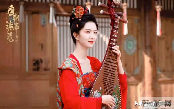 从青涩到惊艳！许龄月在《唐诡3》突破自我，红衣美人让人心动！