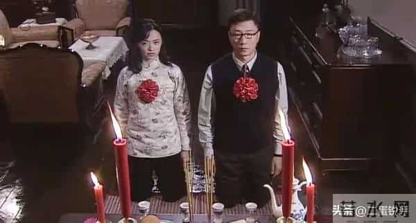 好家伙！《潜伏》余则成身上的五个桥段，就来自《隐锋》李亨原型