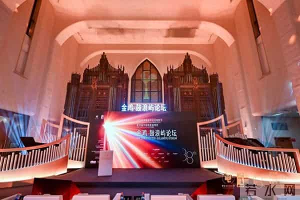 投资方越来越少？“黄建新们”聚在一起讨论中国电影：技术跑得快，观众走得慢，钱变得更谨慎