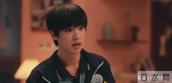 《四喜》直到何丽华怒斥沈明珠“有毒”,才知,最狠的人是岳秀娥