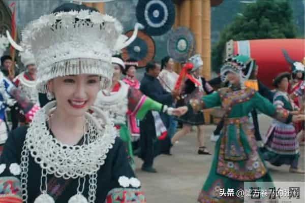 祸害央视乡村剧？大浓妆锥子脸假鼻梁，别辣观众眼睛了