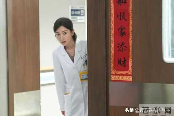 祸害央视乡村剧？大浓妆锥子脸假鼻梁，别辣观众眼睛了