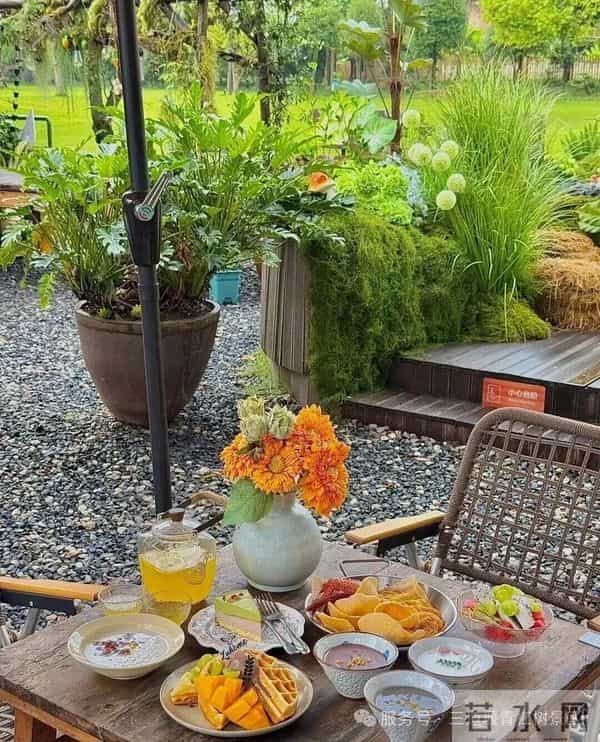 一周双剧组!成都影视城联动青杠树景区成短剧“主战场”