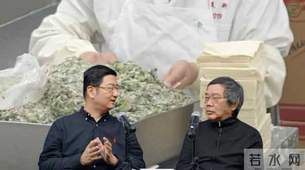 上海作家眼中的《菜肉馄饨》：一次成功的嘉年华，未来电影需要老年观众