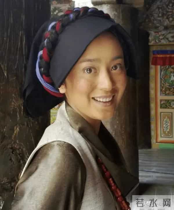 导演只是让她客串一下，不料成全剧第一美女，难怪陆振华一见倾心