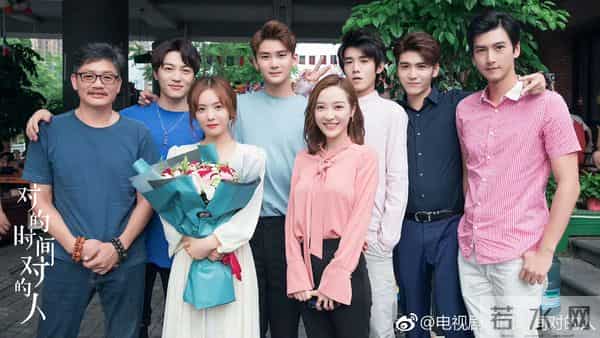 积压7年古早霸总剧突袭开播,12点腾讯独播,狗血名场面炸上热搜