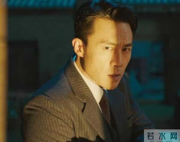 央8《隐锋》刚播就被观众要求下架，理由：假的离谱、演员吃白饭