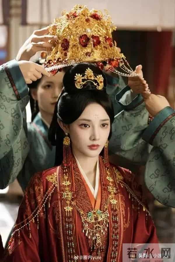 全网11月18日！今天腾讯、爱奇艺、优酷7部“王炸剧”播放量现状