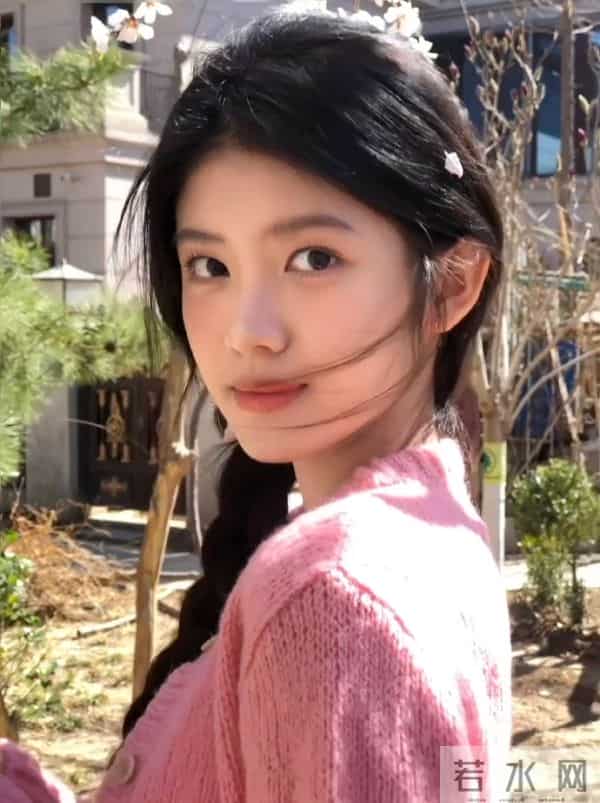 明明同一人，演完《大江大河》演《四喜》，她长大了差点没认出