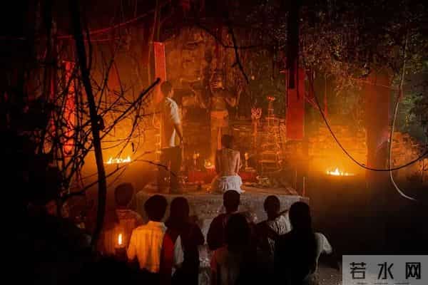 2025年最吓人的5部恐怖片佳作，视听效果堪称顶级！看完夜不能寐