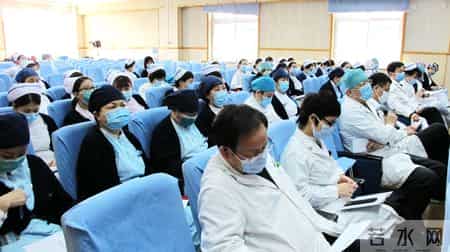 护士长竞聘演讲