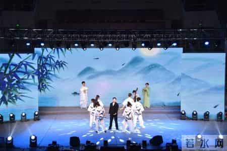 大学迎新晚会主持词,大学迎新晚会主持人稿开场白