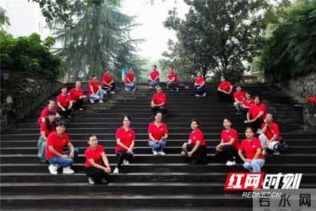 30周年班会举行,永州一中：学子毕业30年后再聚首