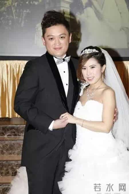 结婚十周年纪念日,香港男星和太太庆祝结婚十周年，曾自称和女星宿世姻缘未获回应