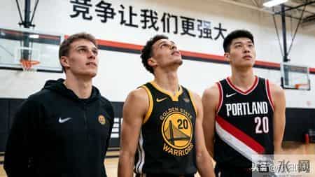 母亲的力量：开拓者中锋的传承与竞争