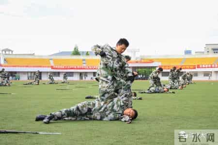 军训小结,军训小结200字