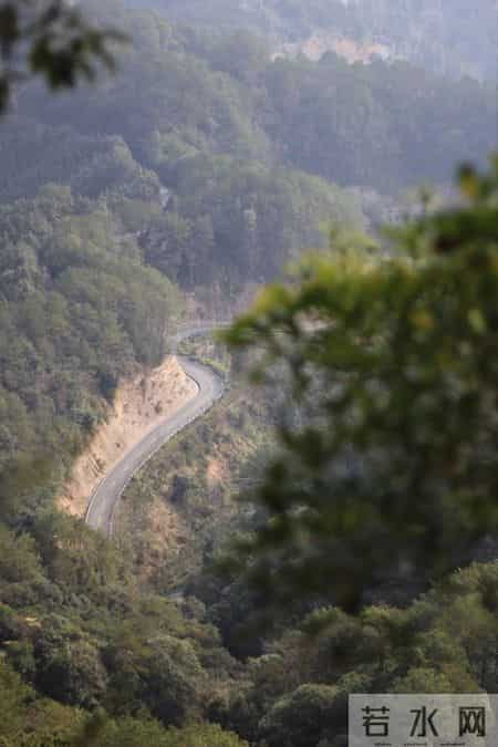 回家的旅途,结束一年的工作踏上回家的旅途