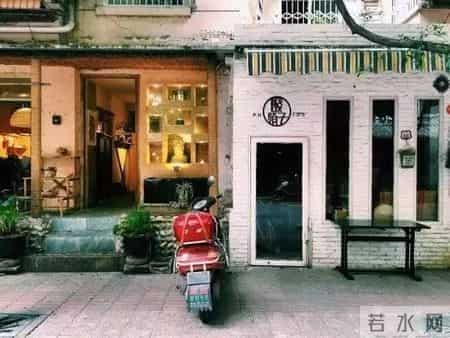 幸福的背影，这才是爱情中最美好的样子！