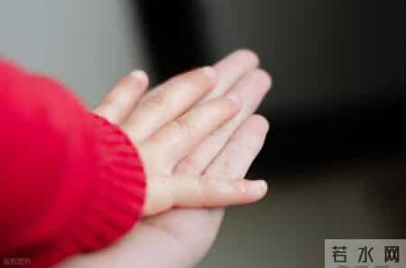 关于爱的故事,关于爱的故事（散文）