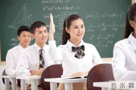 初中期末考试优秀作文：《感谢你，让我成为更好的自己》